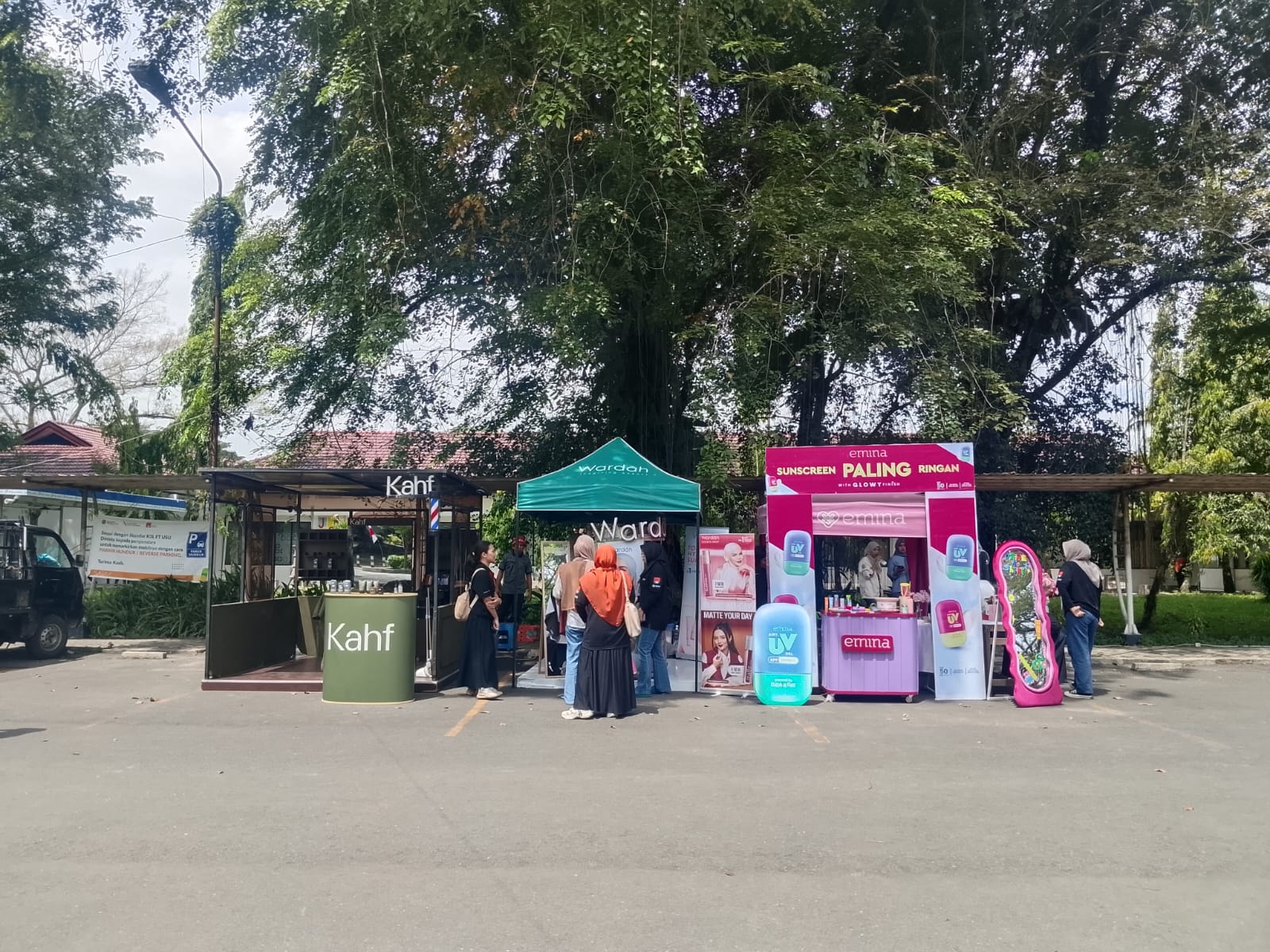 BOOTH PARAGON DI PKKMB USU